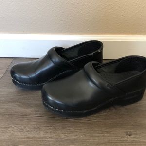 Dansko shoes!!